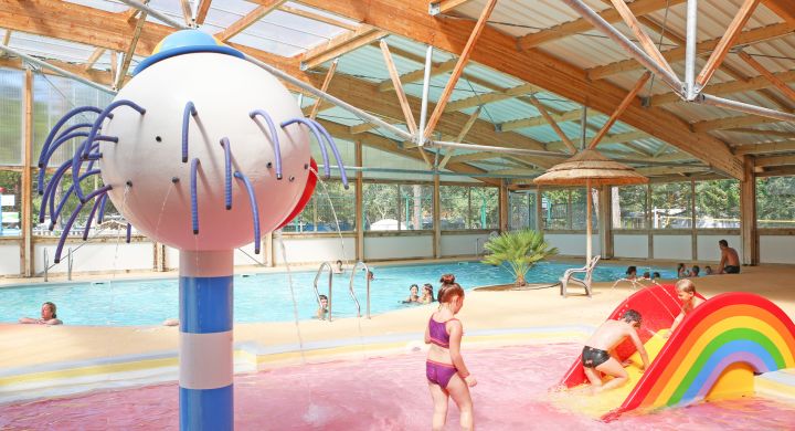Pataugeoire couverte camping Signol Ile d'Oléron