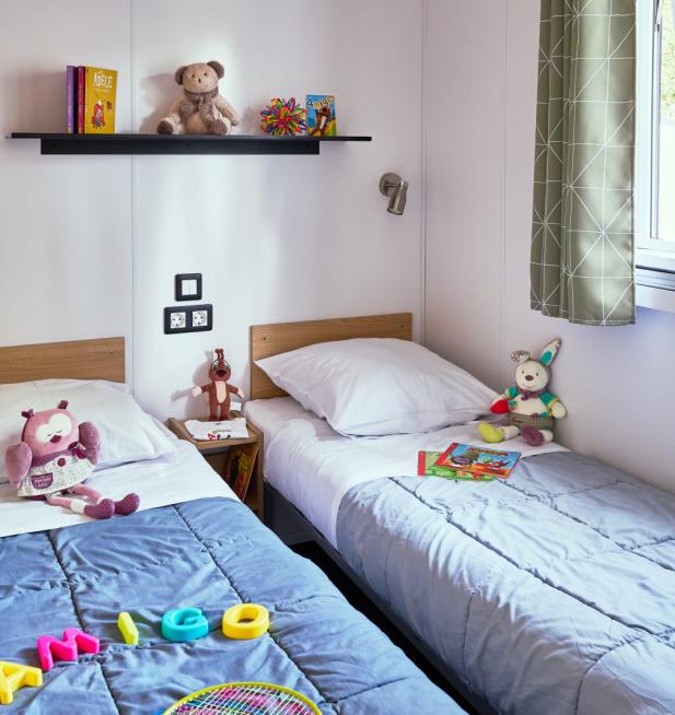 Chambre enfants Mobil-home Famille camping Signol