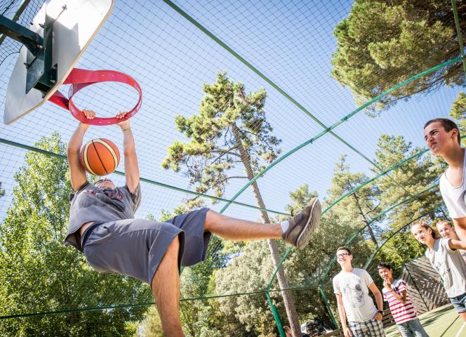 camping oléron avec club ado