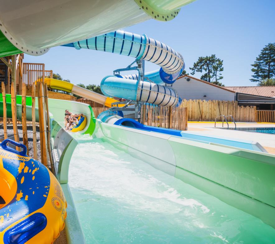 Découvrez les nouveaux toboggans aquatiques du camping Signol sur l'Ile d'Oléron