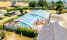 Photo aérienne avec vue mer et espace aquatique