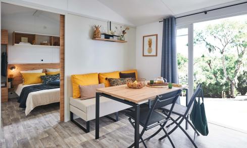 PIèce de vie mobil-home pour Personnes à Mobilité Réduite
